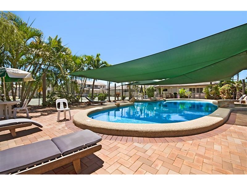 102/1 Burnda St, Kirwan QLD 4817