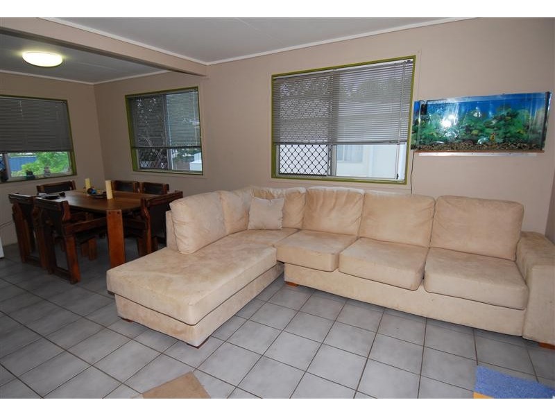 9 Deborah Street, Kelso QLD 4815