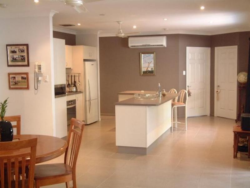 58 Crestbrook Drive, Mount Louisa QLD 4814