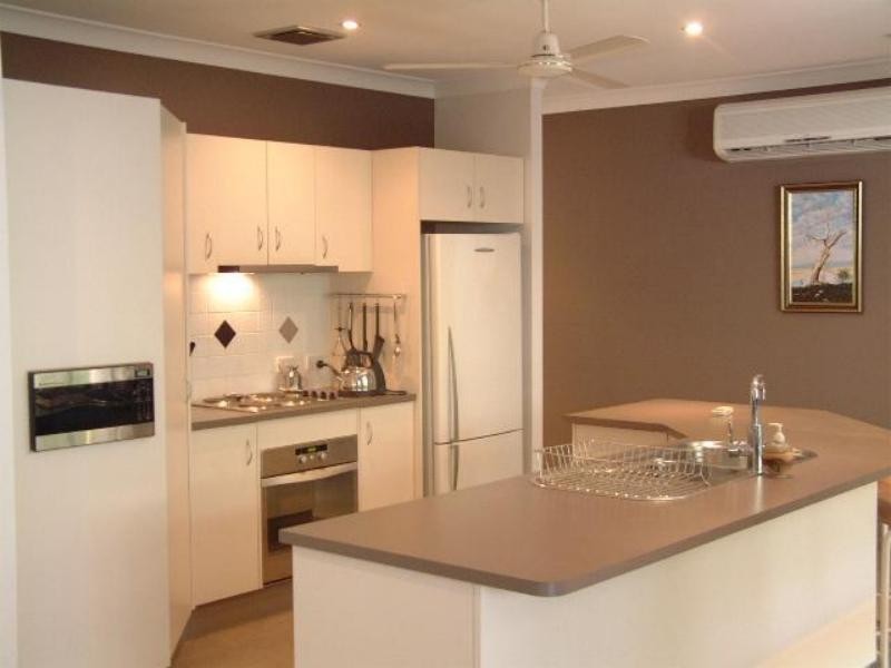 58 Crestbrook Drive, Mount Louisa QLD 4814