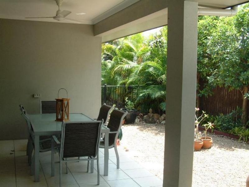 58 Crestbrook Drive, Mount Louisa QLD 4814