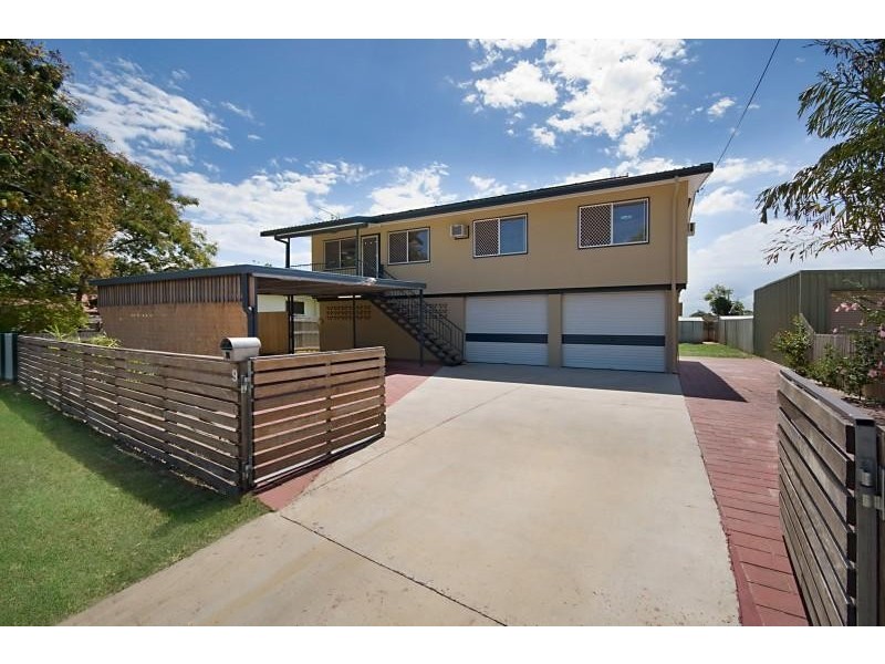 9 Karangi Street, Rasmussen QLD 4815