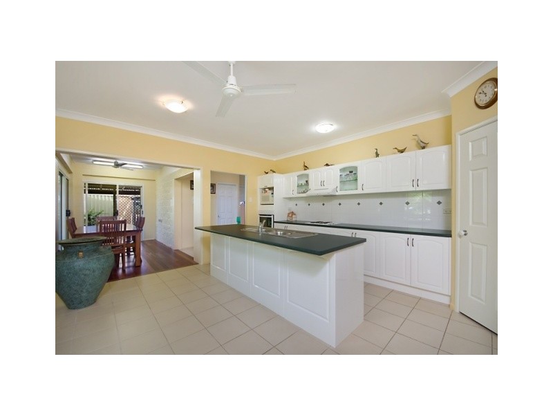 290  Kelso Drive, Kelso QLD 4815