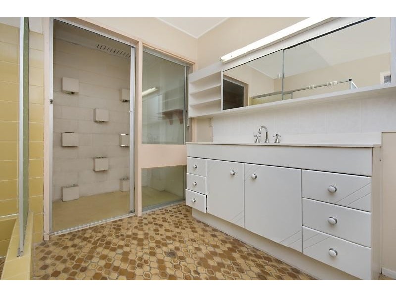 31 Leeds St, Gulliver QLD 4812