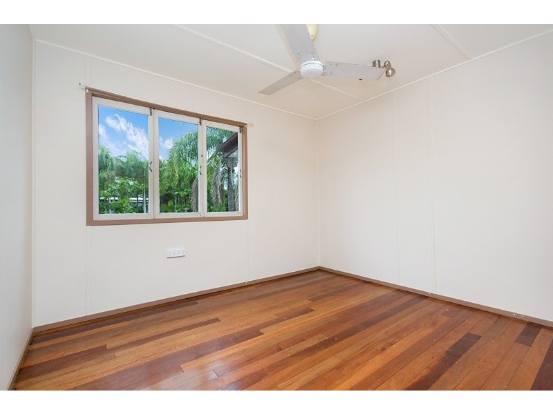 12  Noongah Street, Currajong QLD 4812