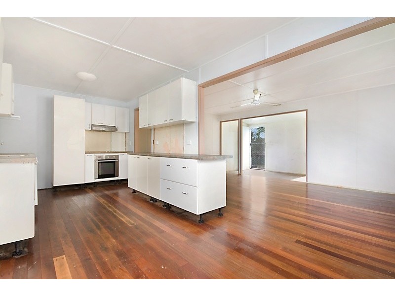 12  Noongah Street, Currajong QLD 4812