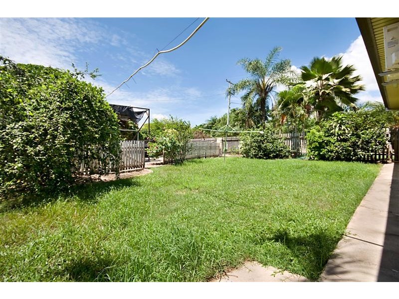 52 Renecol Avenue, Rasmussen QLD 4815