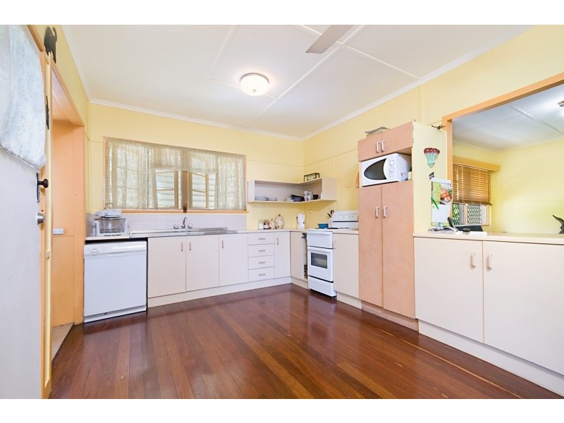 12 POWELL STREET, Wulguru QLD 4811