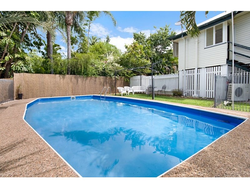 12 POWELL STREET, Wulguru QLD 4811