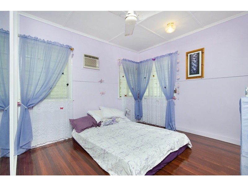 12 POWELL STREET, Wulguru QLD 4811