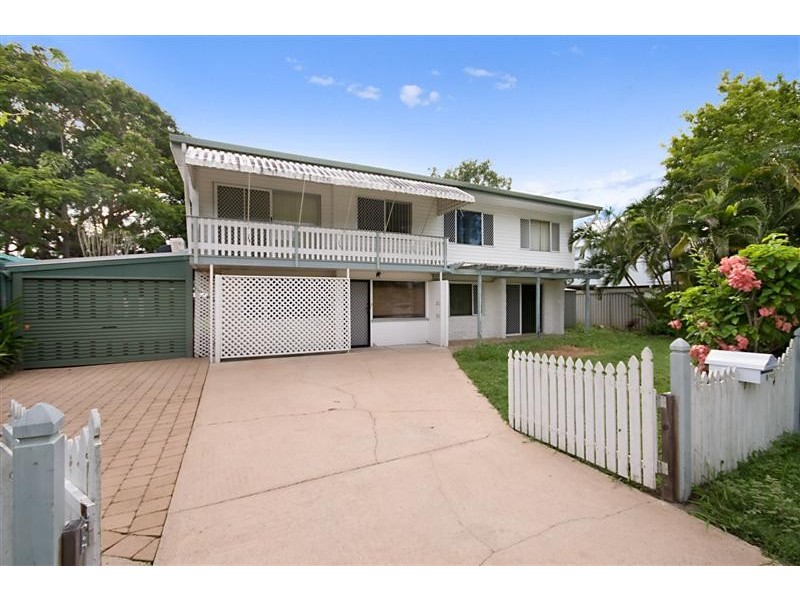 9 Moondarga Drive, Cranbrook QLD 4814