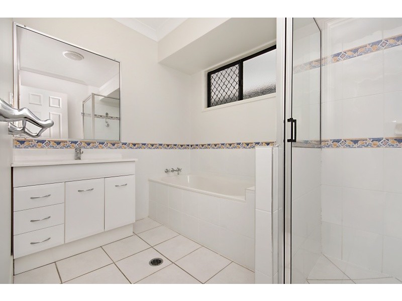 12 Cockatoo Circuit, Douglas QLD 4814