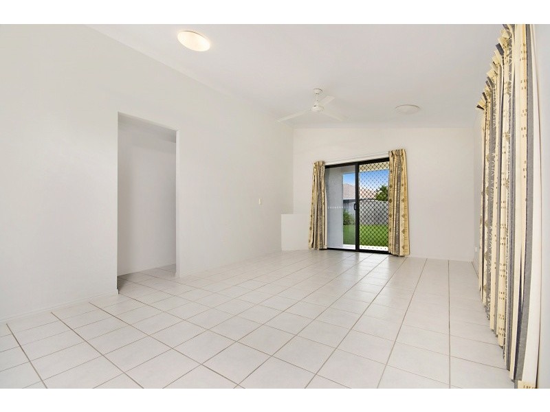 12 Cockatoo Circuit, Douglas QLD 4814