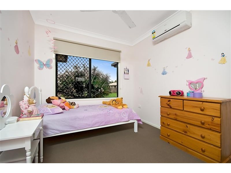 12 Sanderling Cct, Kelso QLD 4815