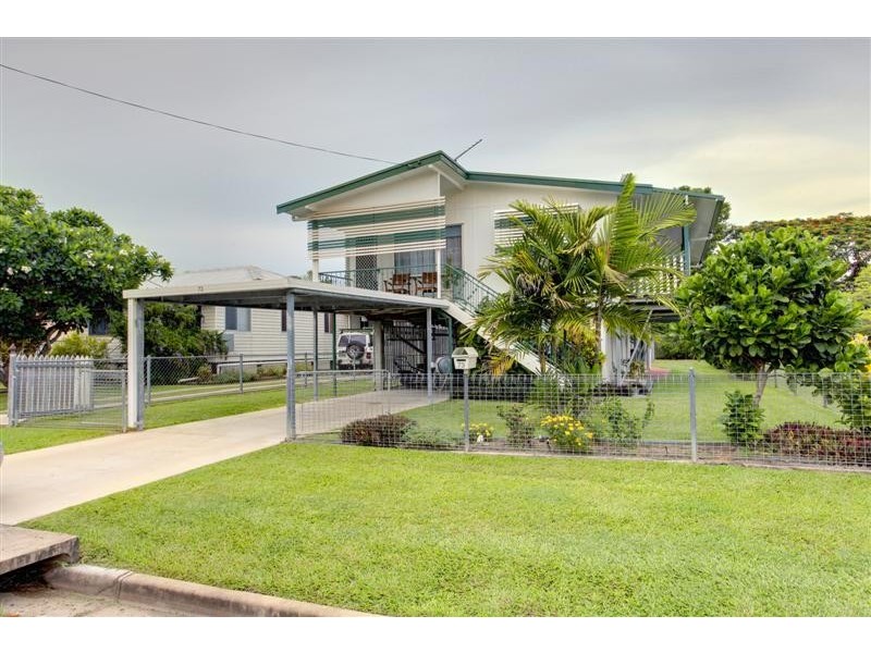 73 Eleventh Avenue, Railway Estate QLD 4810