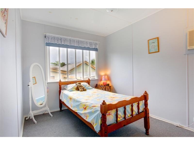 73 Eleventh Avenue, Railway Estate QLD 4810