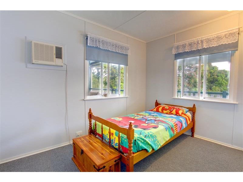 73 Eleventh Avenue, Railway Estate QLD 4810