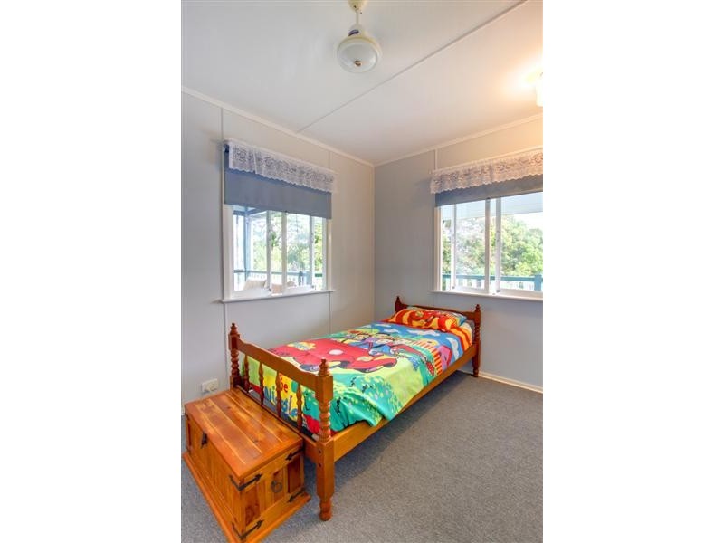 73 Eleventh Avenue, Railway Estate QLD 4810