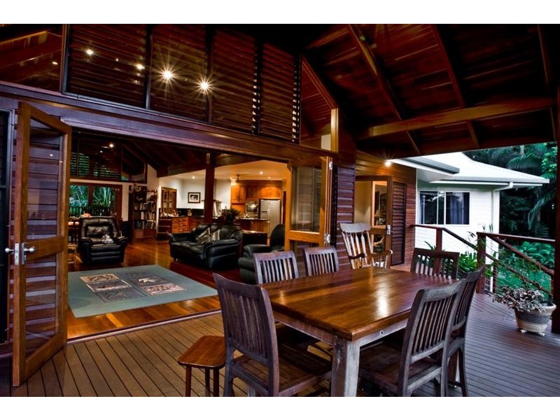 4 James Road, Mission Beach QLD 4852