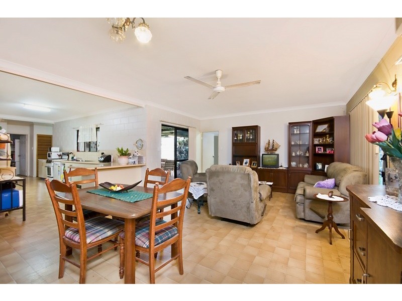 5 Innes Drive, Deeragun QLD 4818