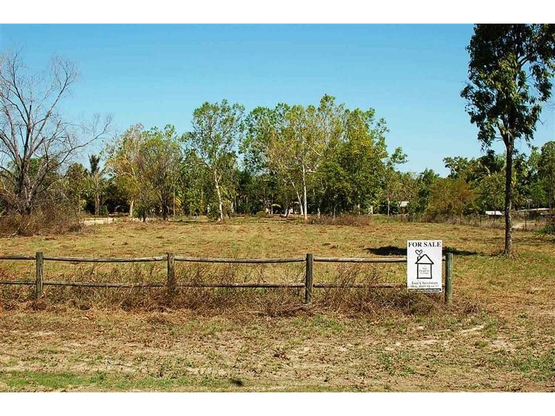 24 MAWSON STREET, Bluewater QLD 4818