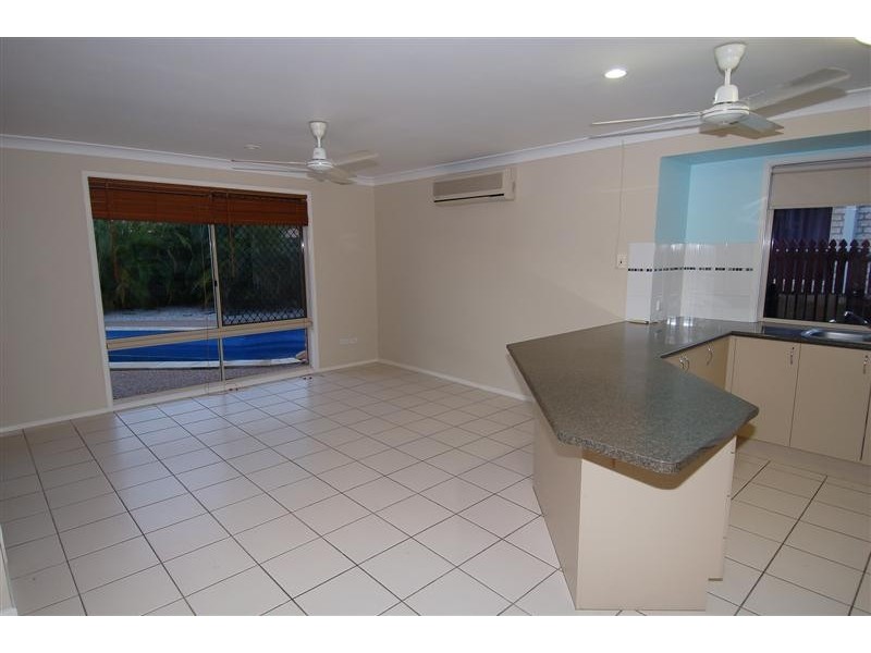 6 Wallace Circuit, Kirwan QLD 4817