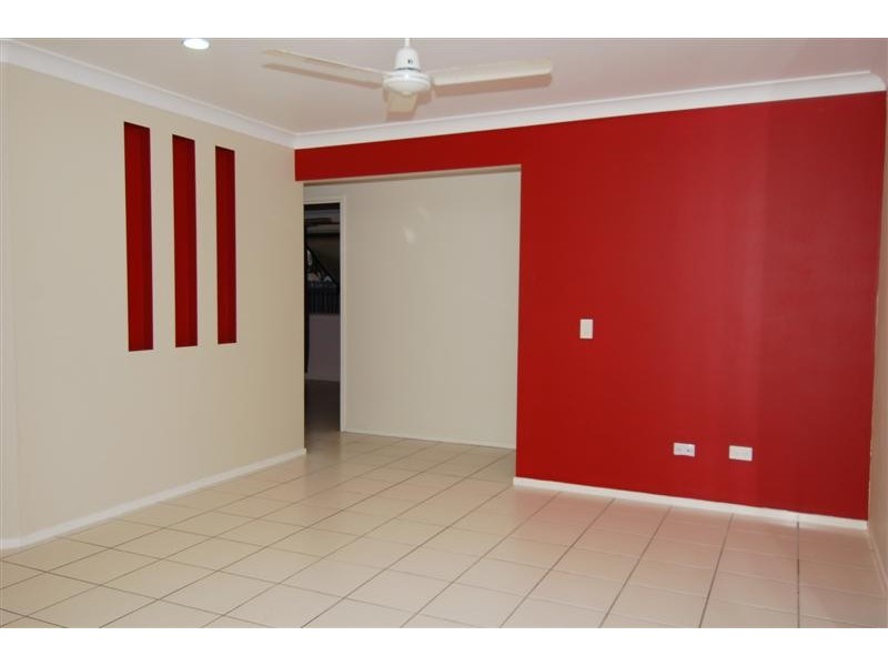 6 Wallace Circuit, Kirwan QLD 4817