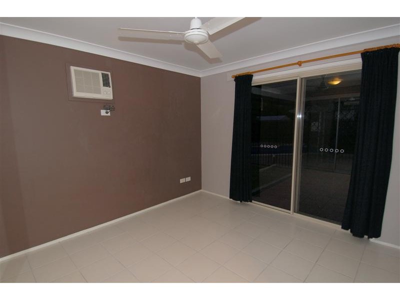 6 Wallace Circuit, Kirwan QLD 4817