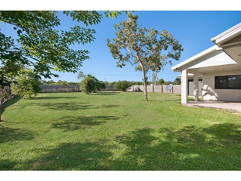 40 Blue Mountain drive, Bluewater QLD 4818