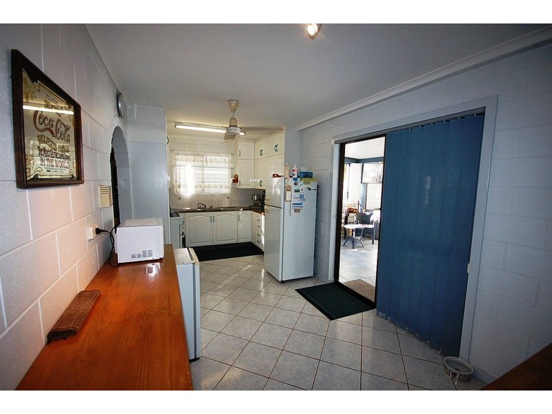 103 THE ESPLANADE, Toolakea QLD 4818