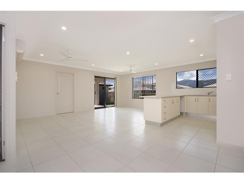 2 Thornbill Close, Kelso QLD 4815