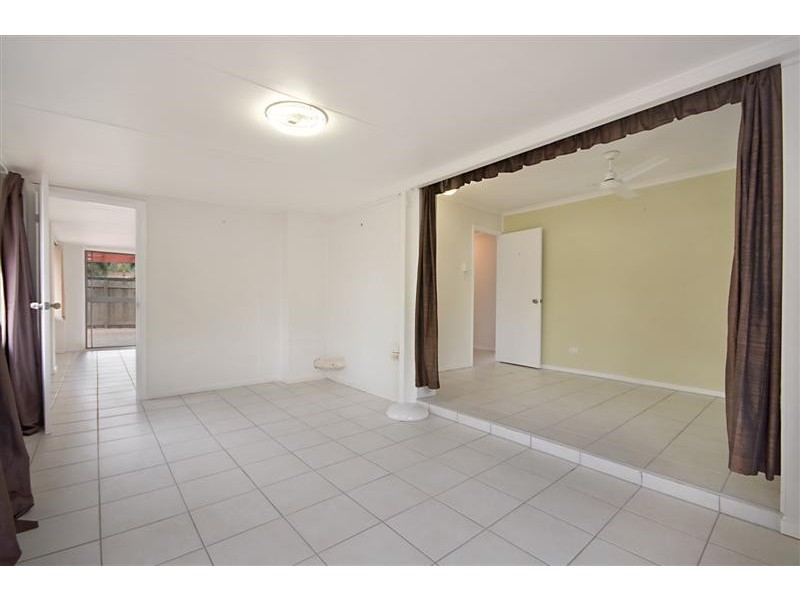 41 President Street, Kirwan QLD 4817