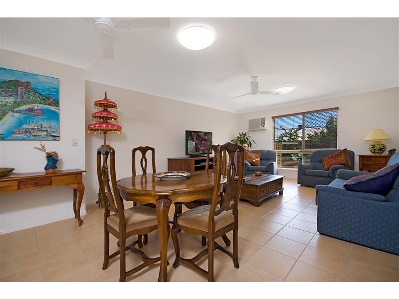 17 Monaro Cct, Mount Louisa QLD 4814