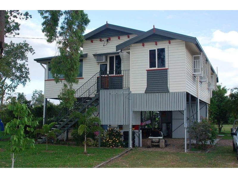 19 BLUE MOUNTAIN DR, Bluewater QLD 4818