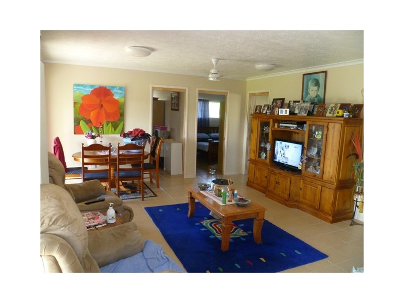 183  Ocean Parade, Balgal Beach QLD 4816