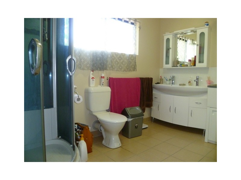 183  Ocean Parade, Balgal Beach QLD 4816