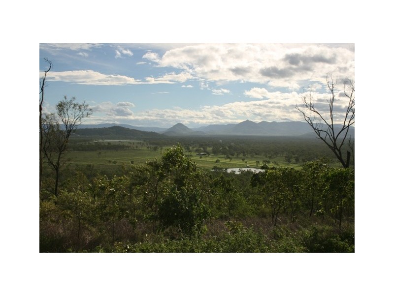 89  Goicochea Drive, Bushland Beach QLD 4818