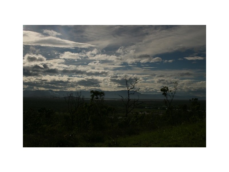 89  Goicochea Drive, Bushland Beach QLD 4818