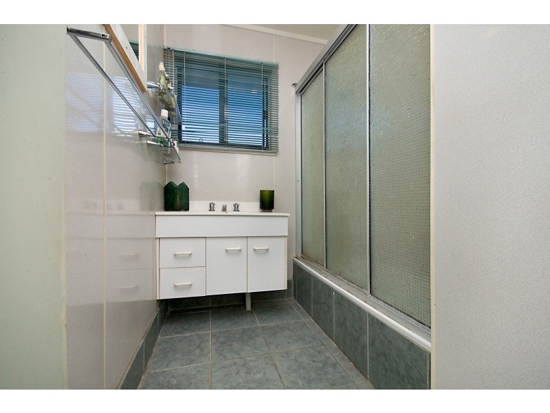 33 Riechelmann Street, Heatley QLD 4814