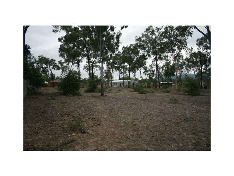 15 a  Tokara Crt, Kelso QLD 4815