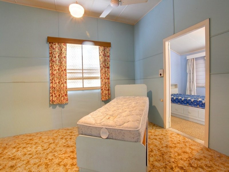 44 Bayswater rd, Hyde Park QLD 4812