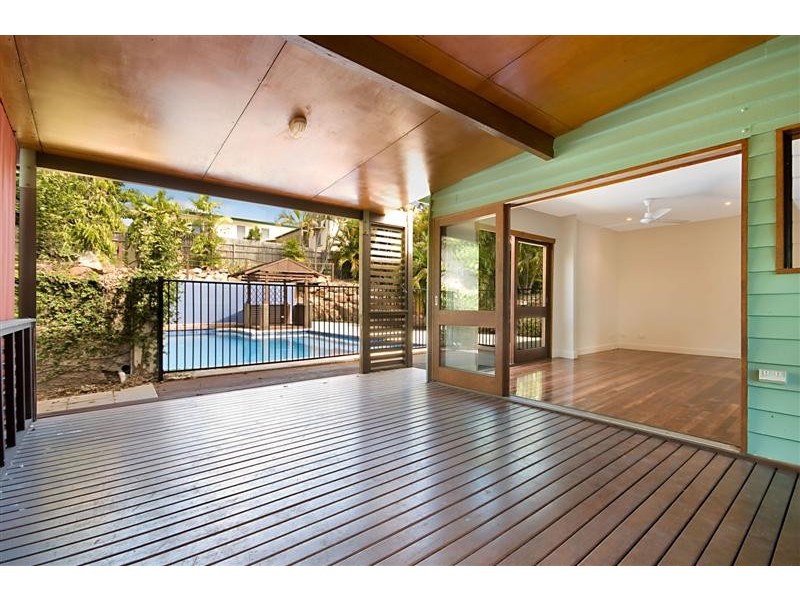 42 Stokes Street, Townsville City QLD 4810