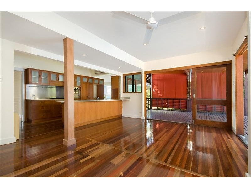 42 Stokes Street, Townsville City QLD 4810