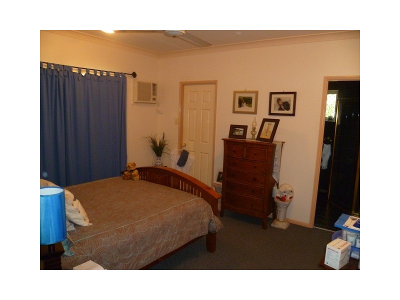 458 FORESTRY RD, Bluewater QLD 4818