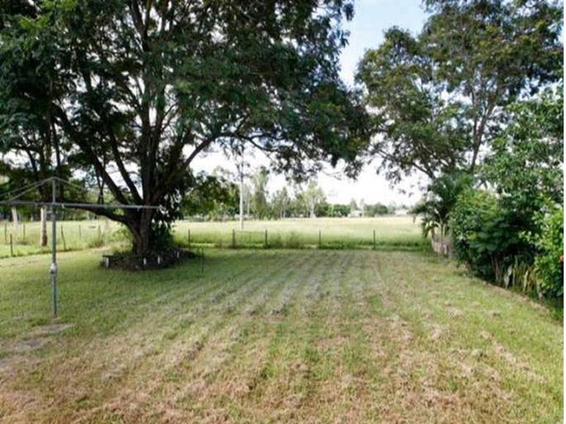 31 Merryl Street, Rasmussen QLD 4815