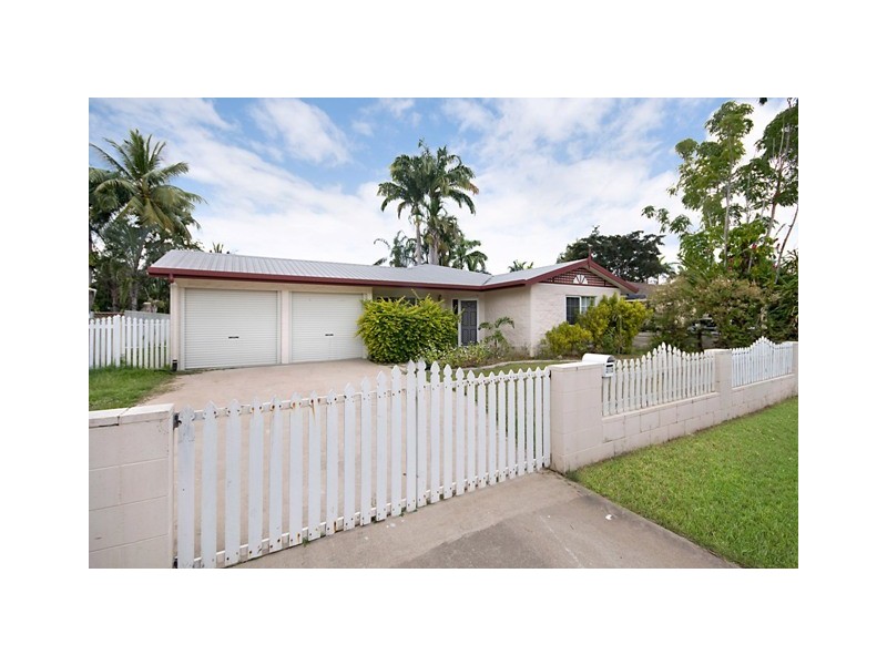 212 Upper Miles Avenue, Kelso QLD 4815