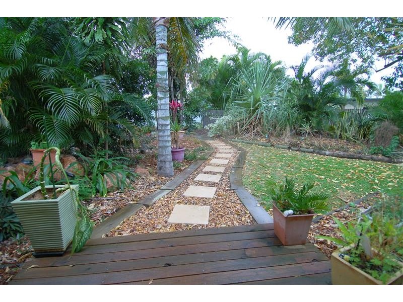 11 Champagne Crescent, Kelso QLD 4815