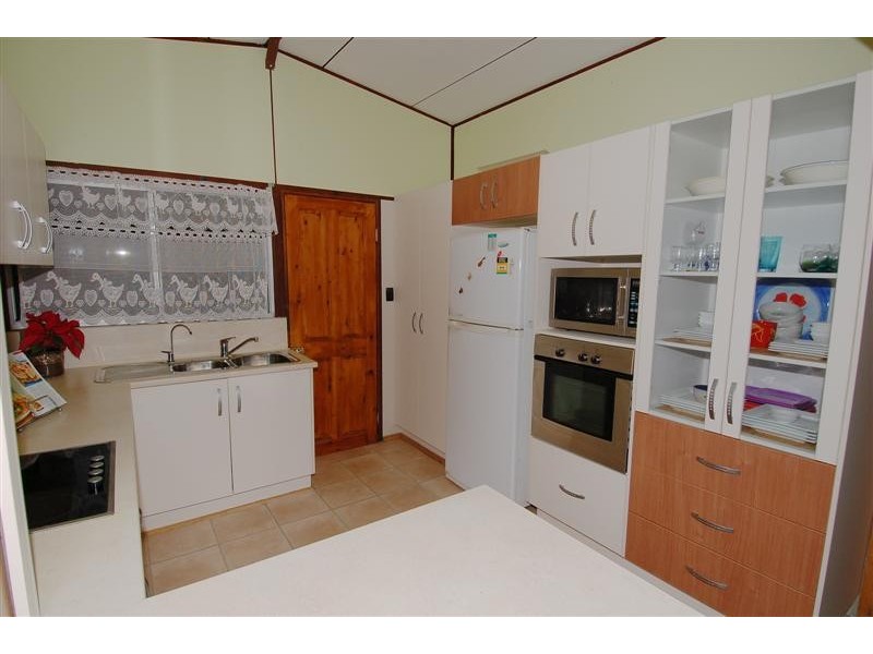 11 Champagne Crescent, Kelso QLD 4815