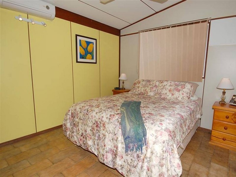 11 Champagne Crescent, Kelso QLD 4815