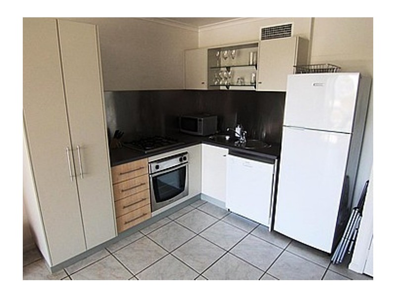 20/51 Stanley St, Townsville City QLD 4810